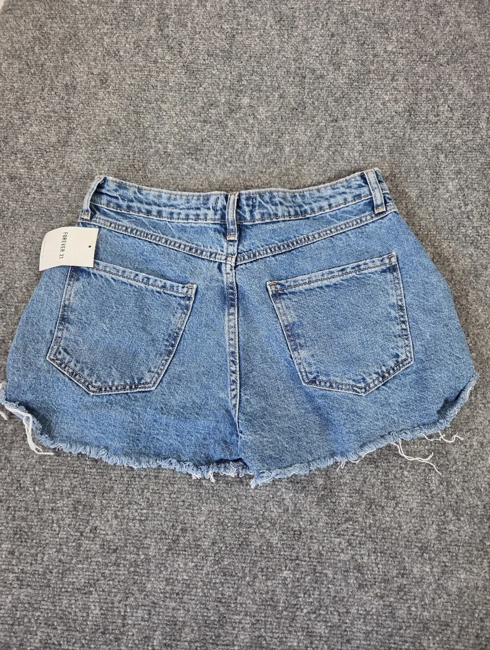 Forever‎ 21 Premium Distressed Denim Shorts Size 28 High Rise Cuffed Raw Hem NWT